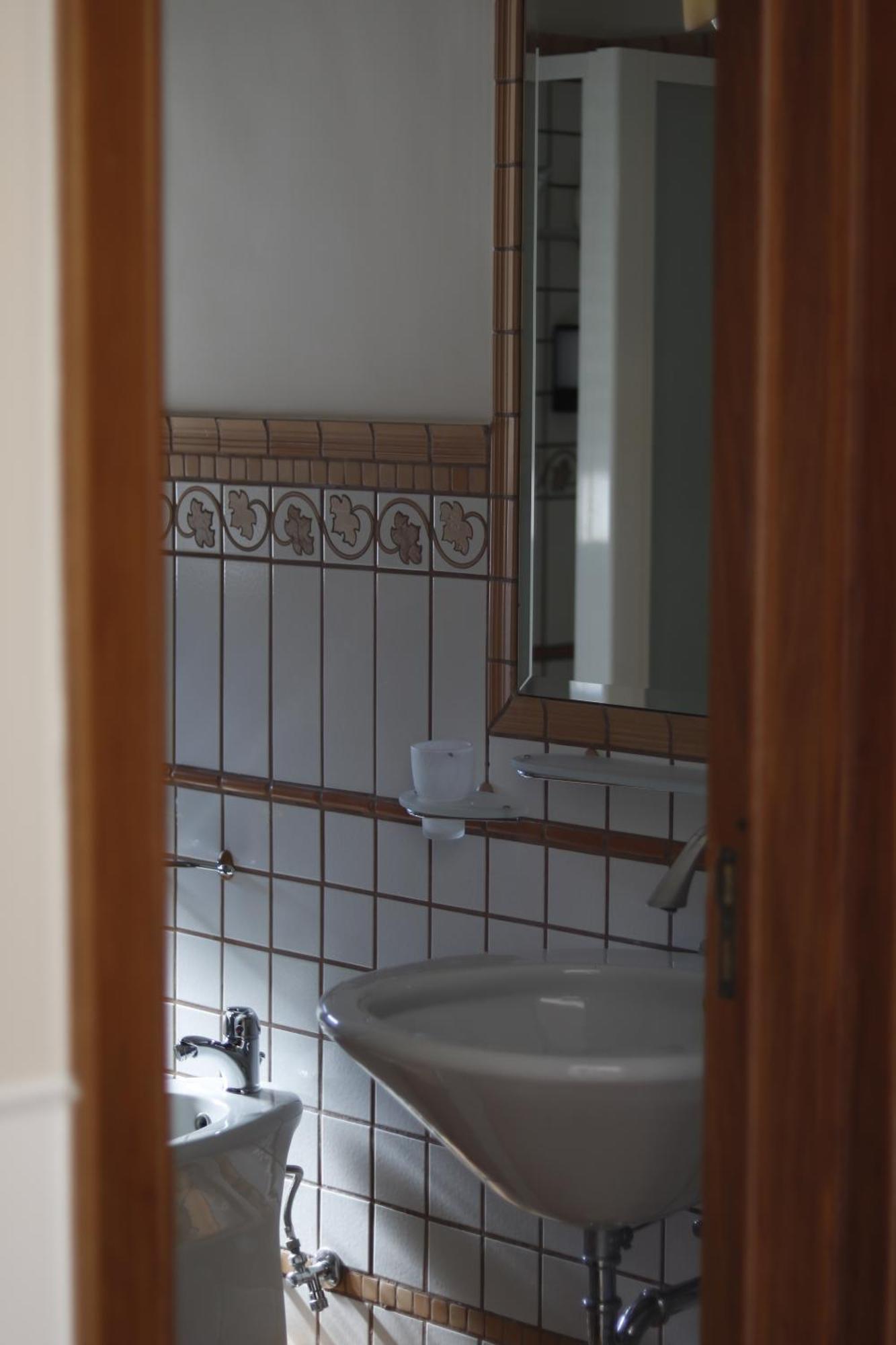 Palazzo Excelsus Hotel Terzigno Ruang foto
