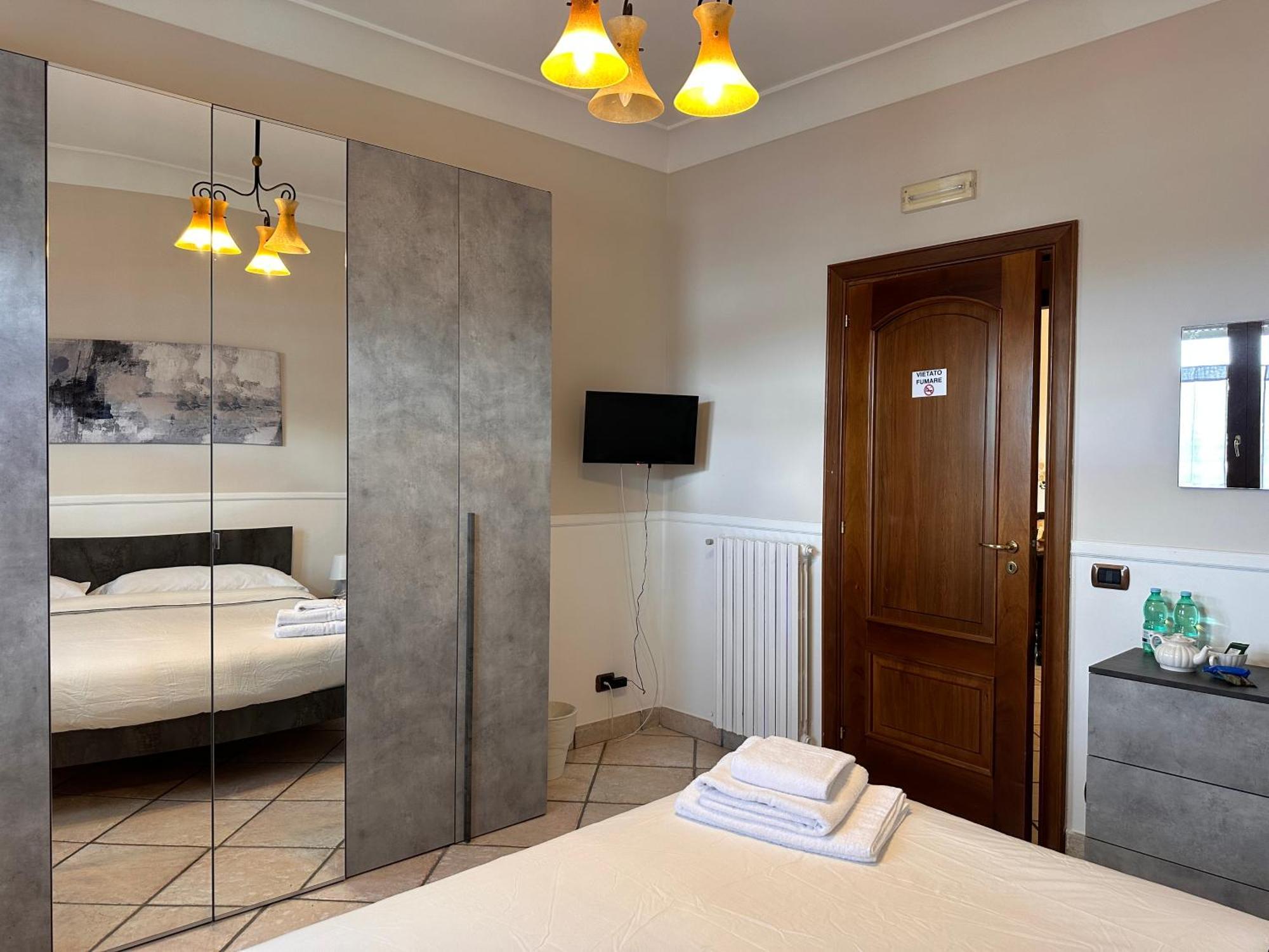 Palazzo Excelsus Hotel Terzigno Ruang foto