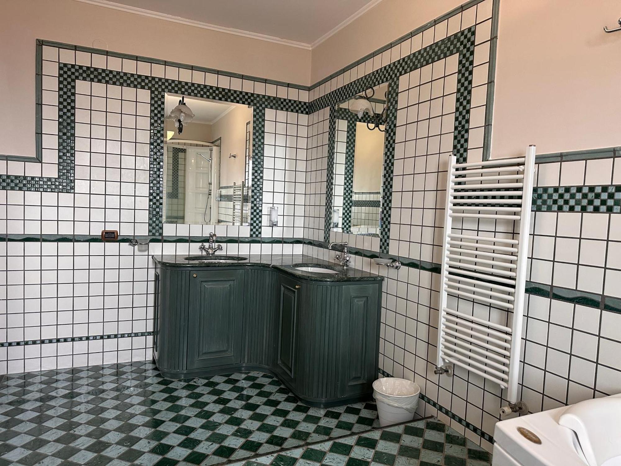 Palazzo Excelsus Hotel Terzigno Ruang foto